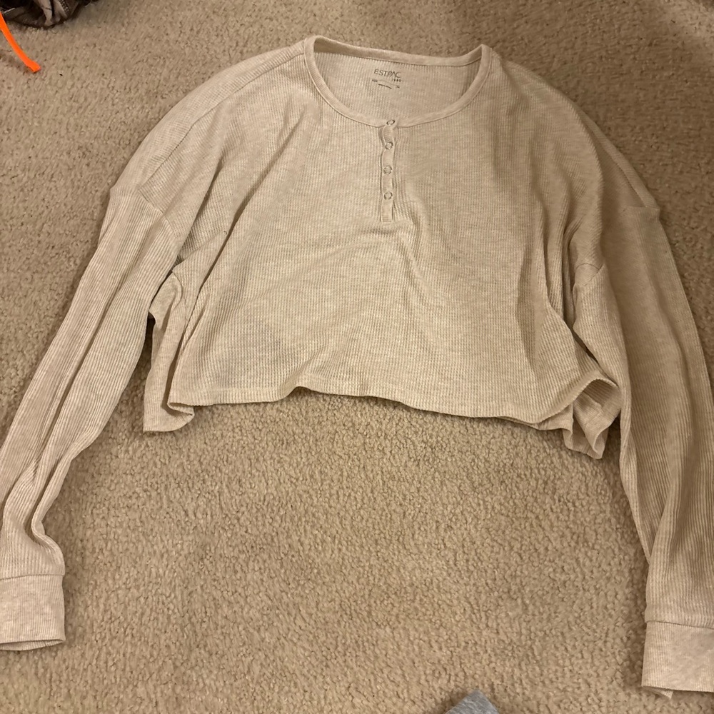 PacSun Cream Long Sleeve Crop Top